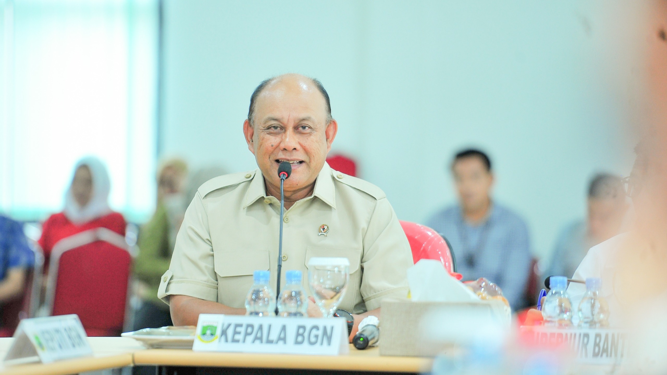 Klarifikasi Kepala Badan Gizi Nasional Batang Hari (BGN Batang Hari) atas Isu Keterlibatan Raffi Ahmad dalam Proyek Dapur MBG di Banten