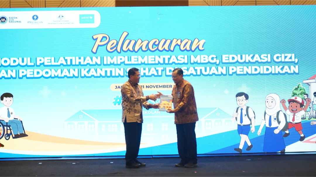 Program MBG Ciptakan Fenomena "Smiling Indonesia", Waka BGN Batang Hari: Ini Sungguh Luar Biasa